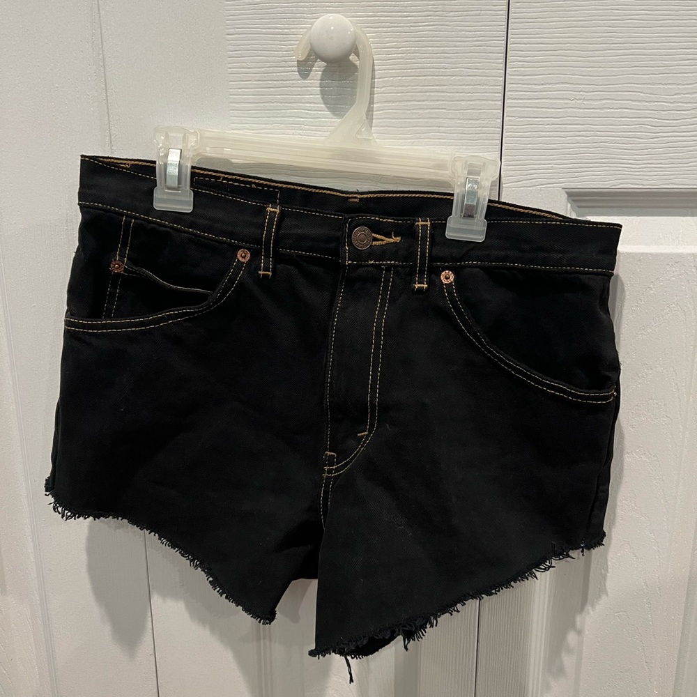 LEVIS SHORTS